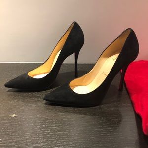 Christian Louboutin Decoltish Suede Pumps